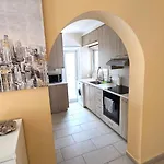 Lejlighed Spacious Lightflooded 2br / Near Center & Harbour *